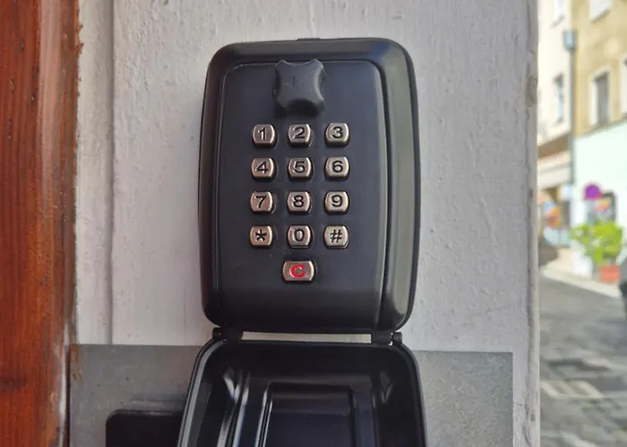 Einfach & Historisch Shared Areas Pansiyon