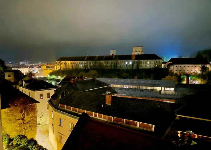 منزل للإقامة Einfach & Historisch Shared Areas ستير